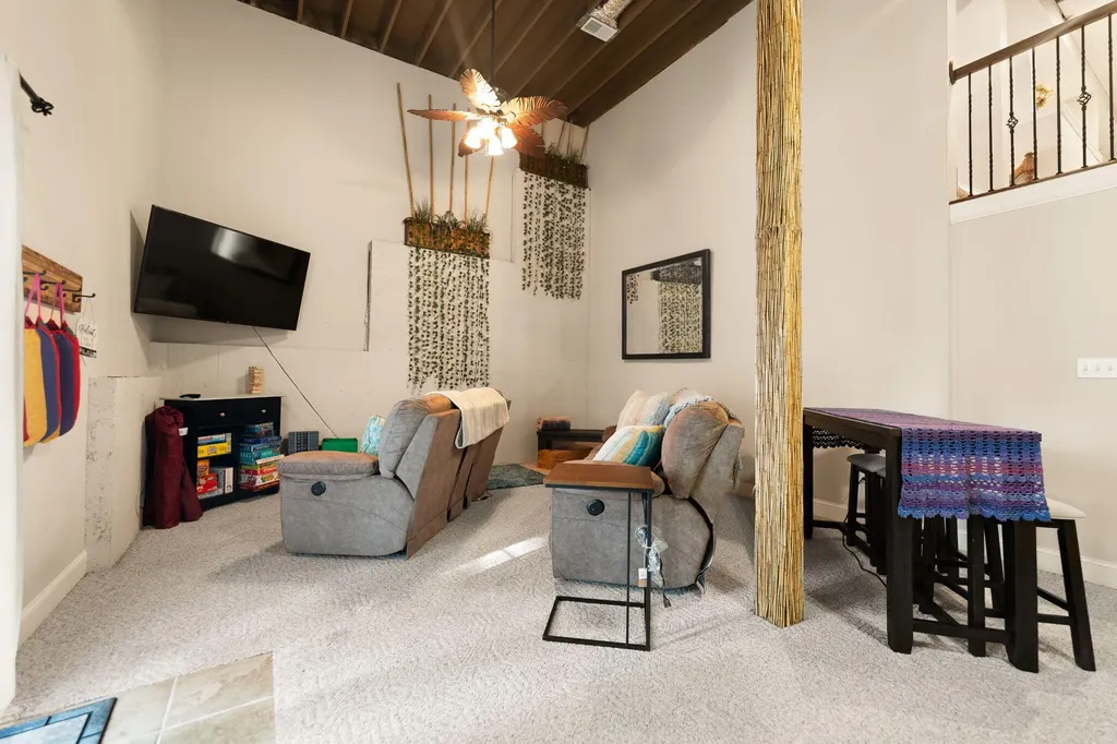 364 Twin Rivers Drive Bronston KY 42518