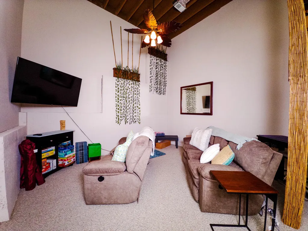 364 Twin Rivers Drive Bronston KY 42518