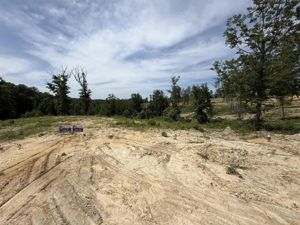 Lot 9-10 Kenway Drive Irvine KY 40336