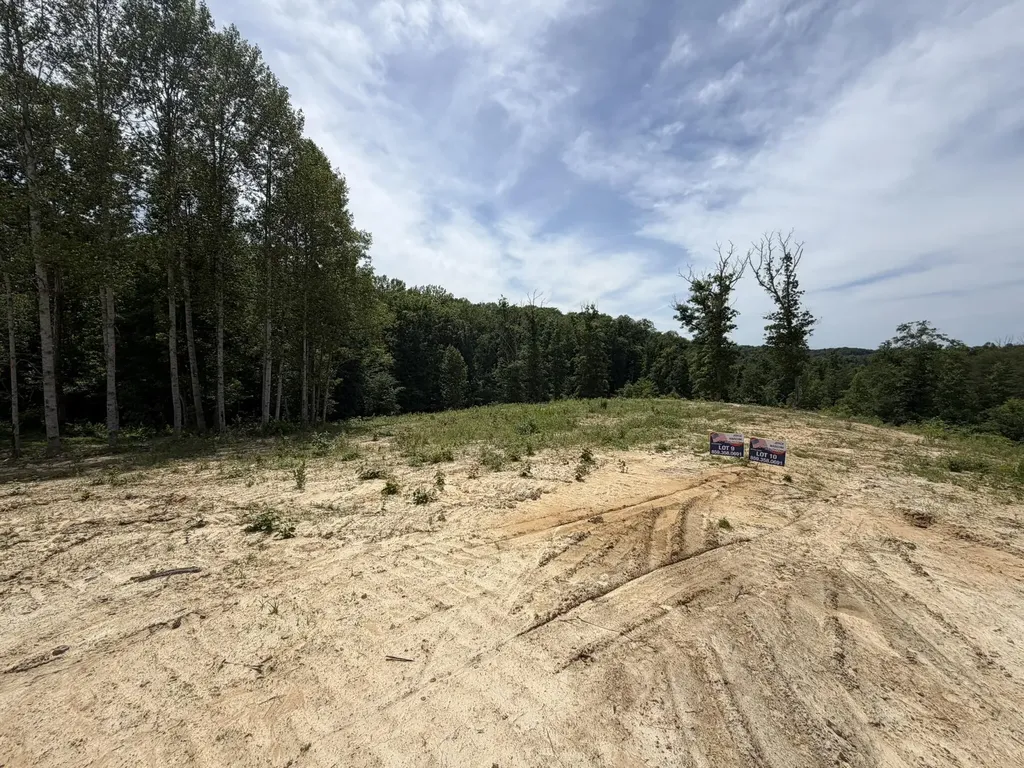 Lot 9-10 Kenway Drive Irvine KY 40336