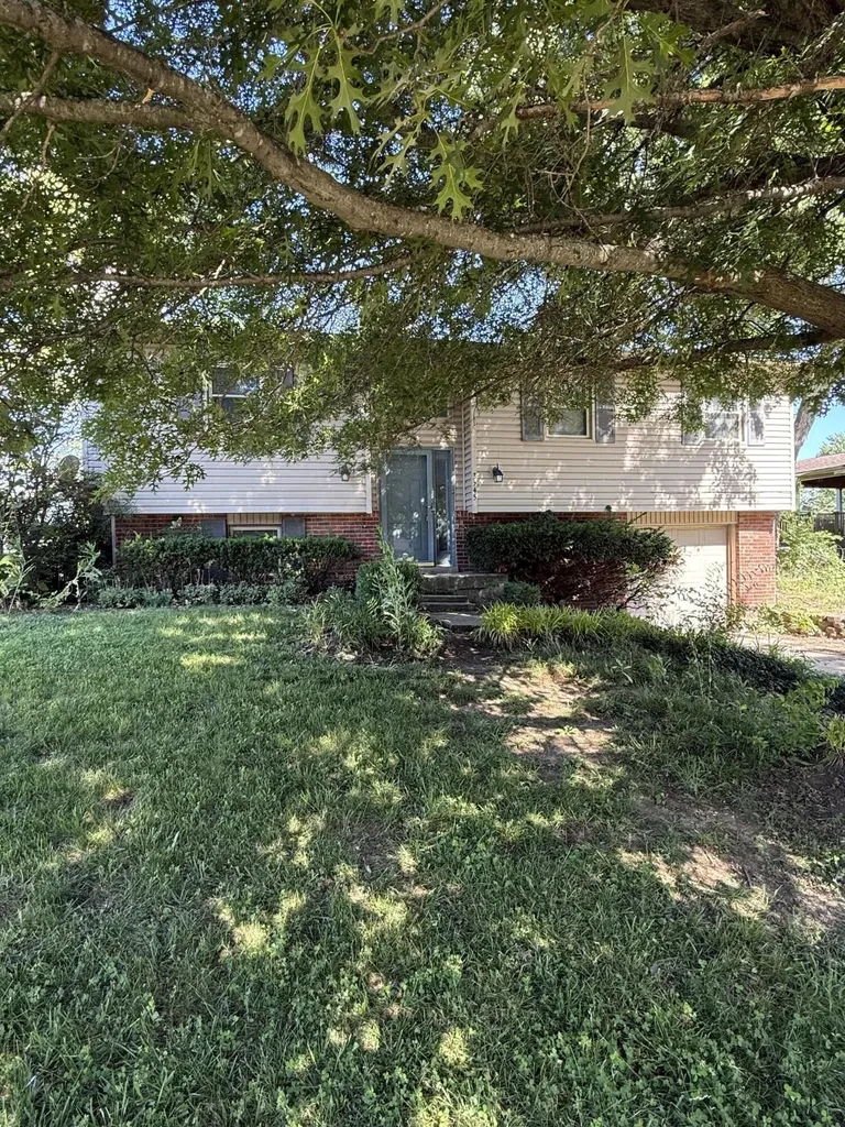 3545 Sundart Drive Lexington KY 40517