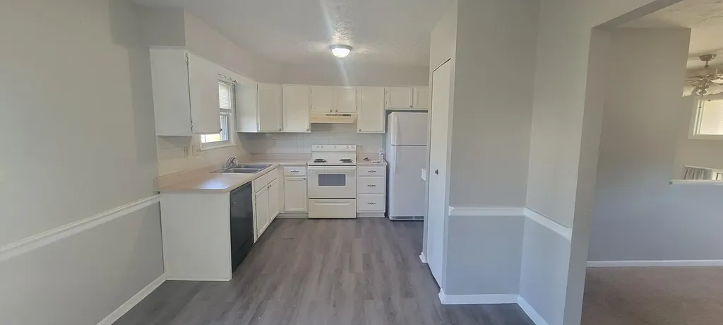 3545 Sundart Drive Lexington KY 40517