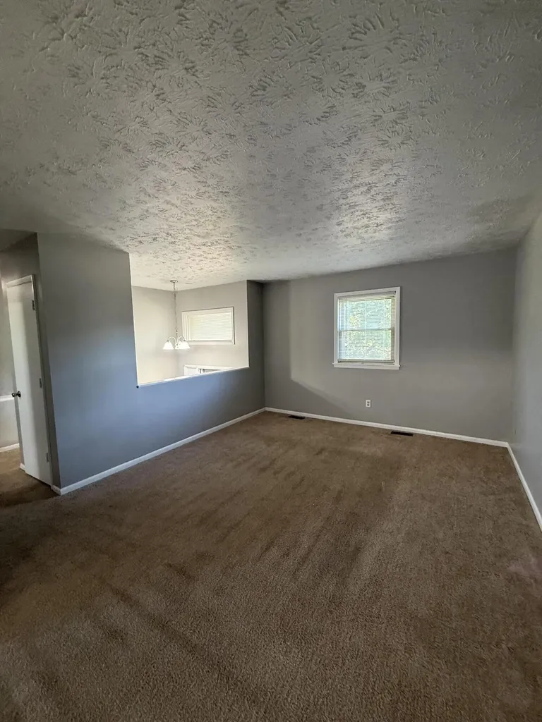 3545 Sundart Drive Lexington KY 40517