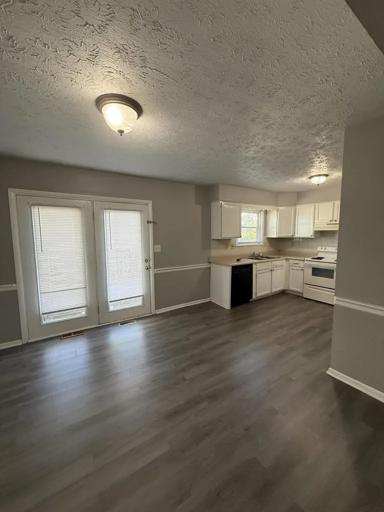 3545 Sundart Drive Lexington KY 40517