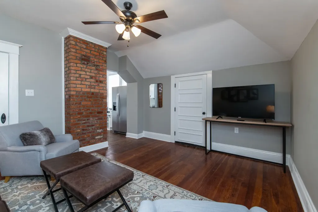 413 N 2nd Street Richmond KY 40475