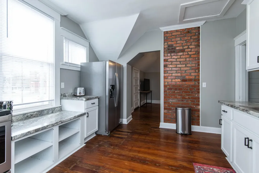 413 N 2nd Street Richmond KY 40475
