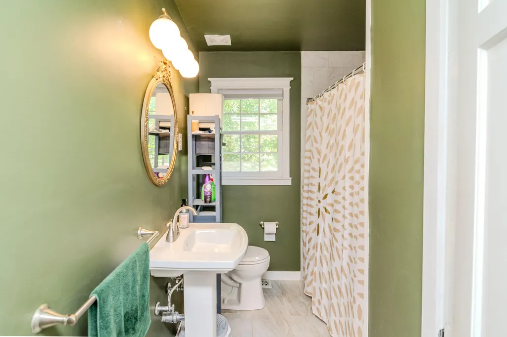 222 Wilson Downing Road Lexington KY 40517