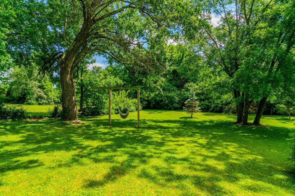222 Wilson Downing Road Lexington KY 40517