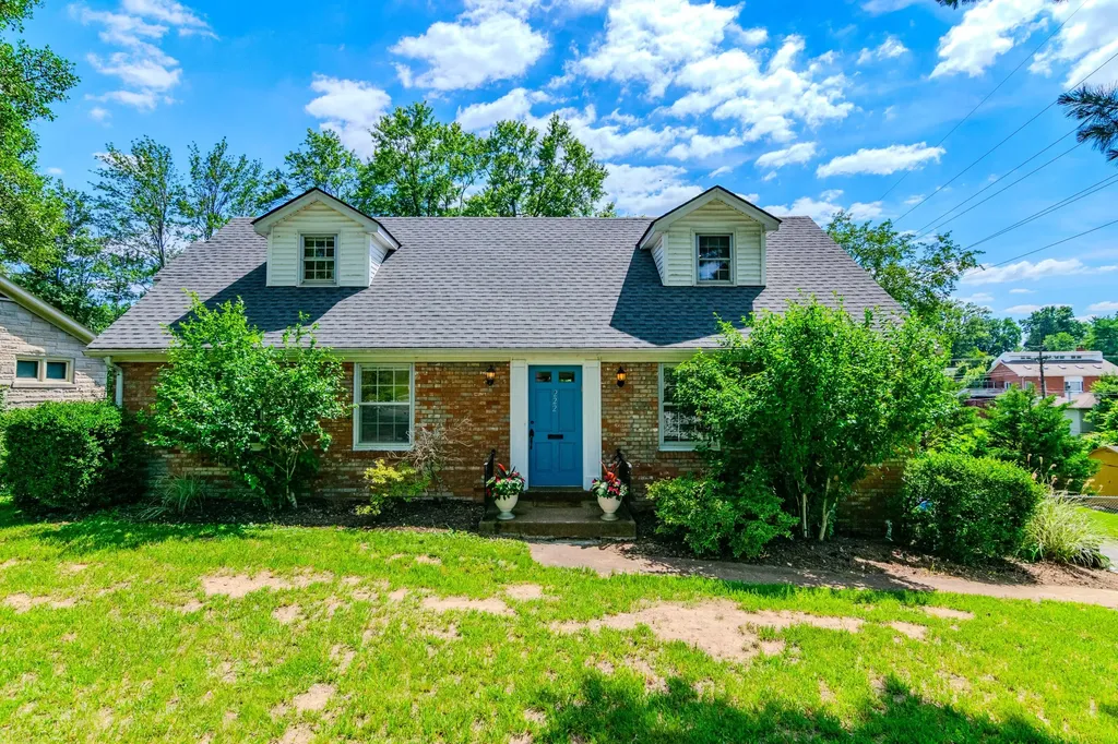222 Wilson Downing Road Lexington KY 40517
