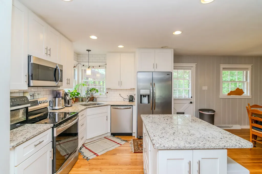 222 Wilson Downing Road Lexington KY 40517