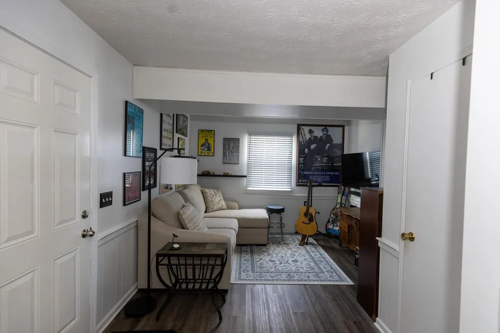 210 Longview Street Harrodsburg KY 40330