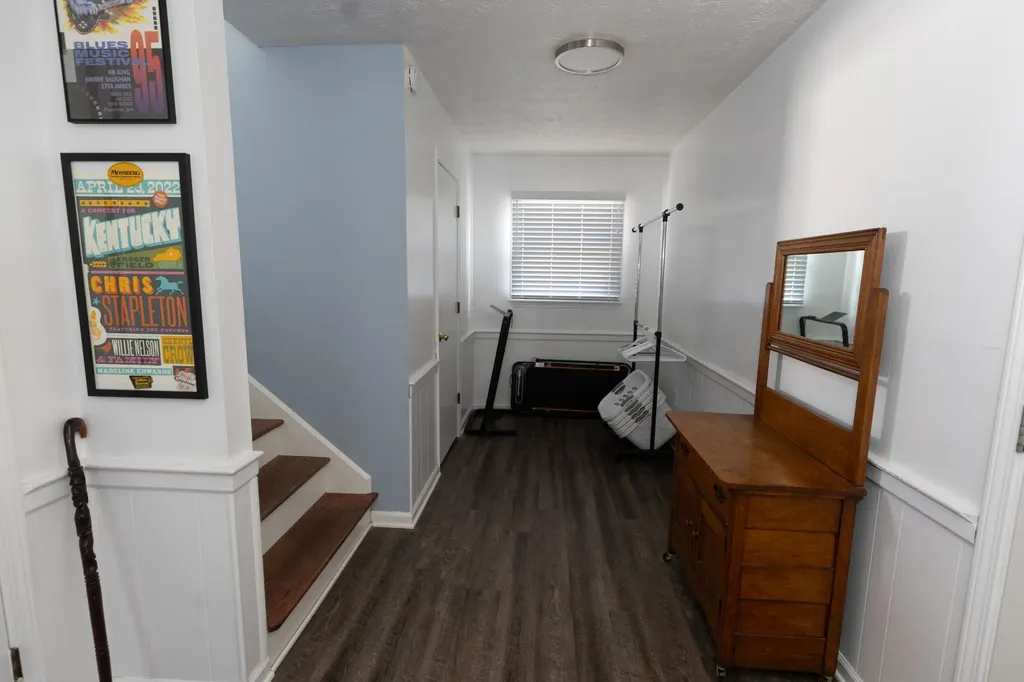 210 Longview Street Harrodsburg KY 40330