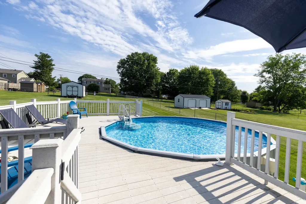 210 Longview Street Harrodsburg KY 40330