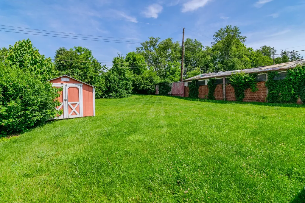 1825 Courtland Drive Lexington KY 40505