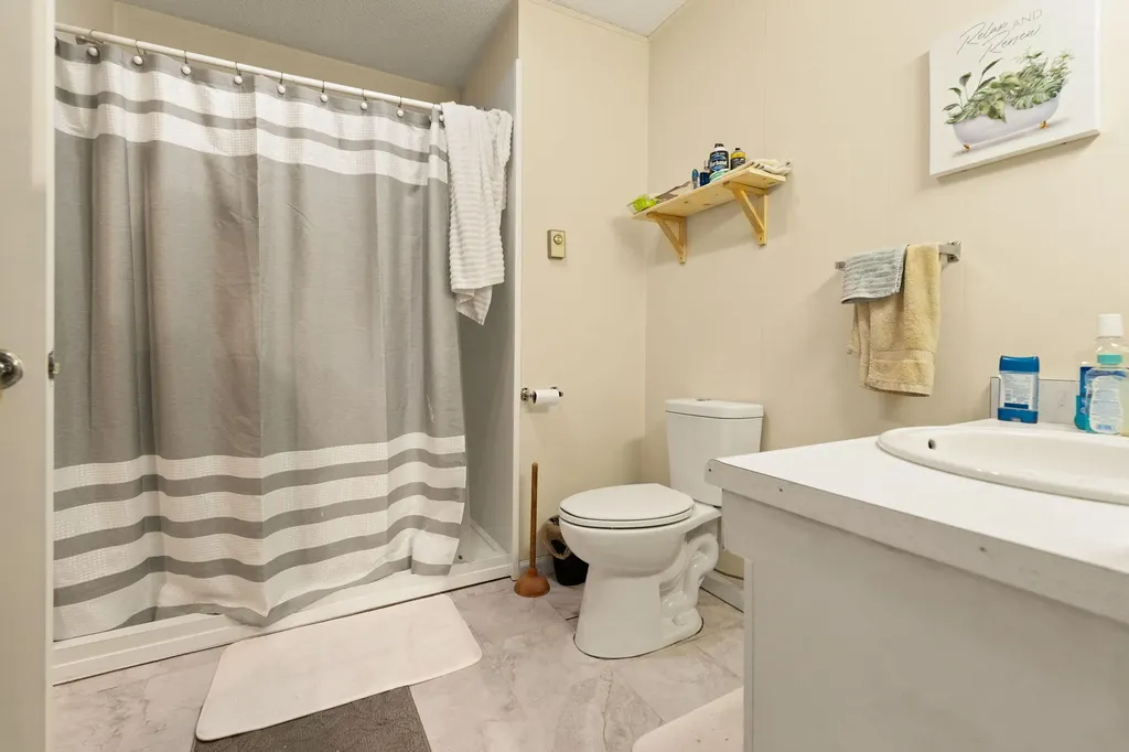 2665 Kentucky 80 Windsor KY 42565