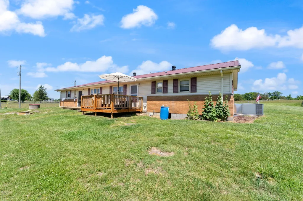 2665 Kentucky 80 Windsor KY 42565
