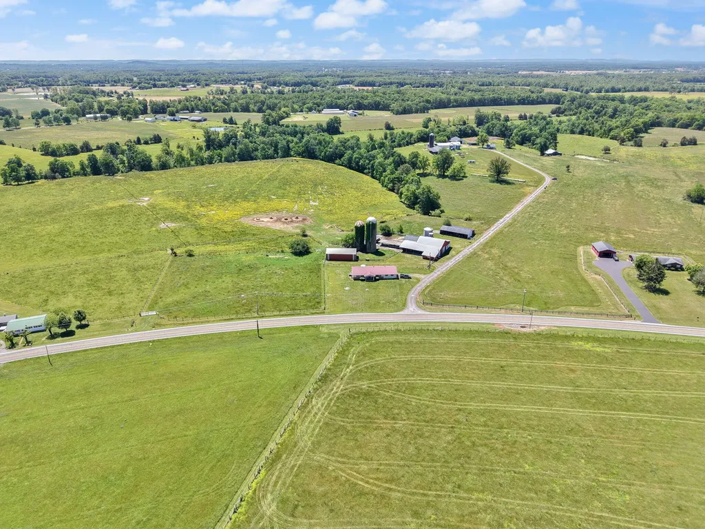 2665 Kentucky 80 Windsor KY 42565
