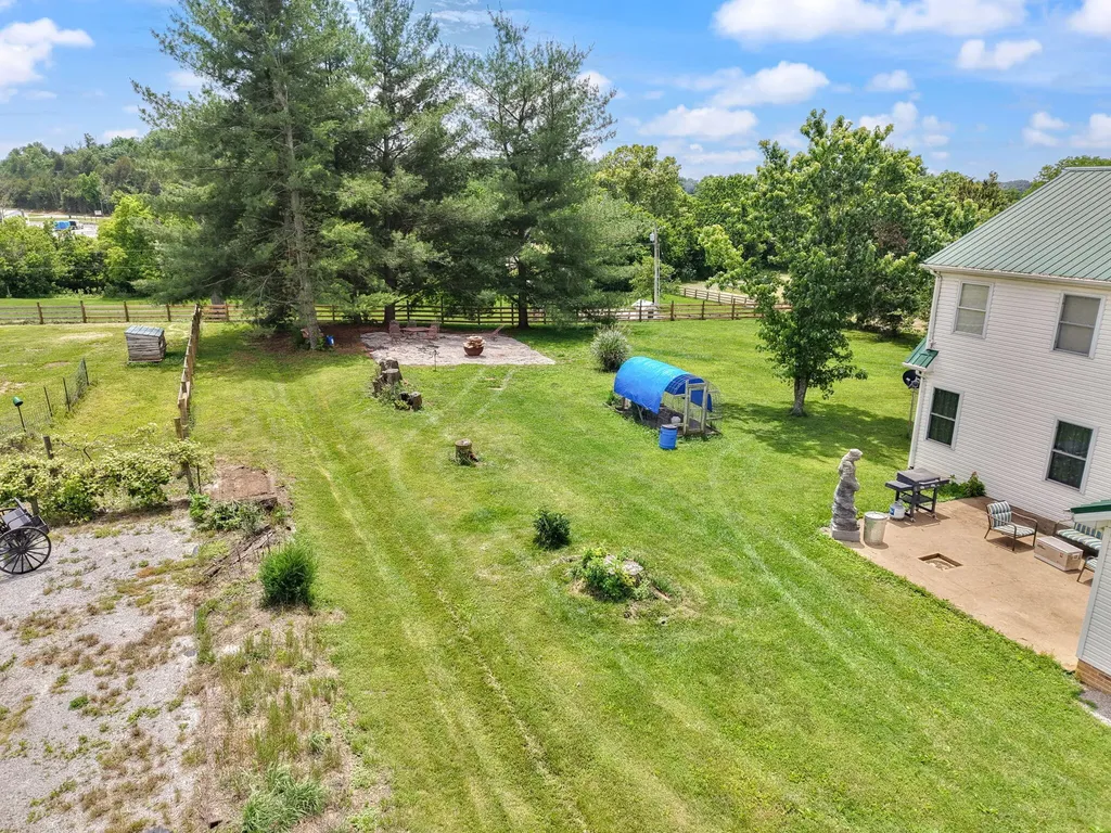 130 & 147 Camp Hurni Way Crab Orchard KY 40419