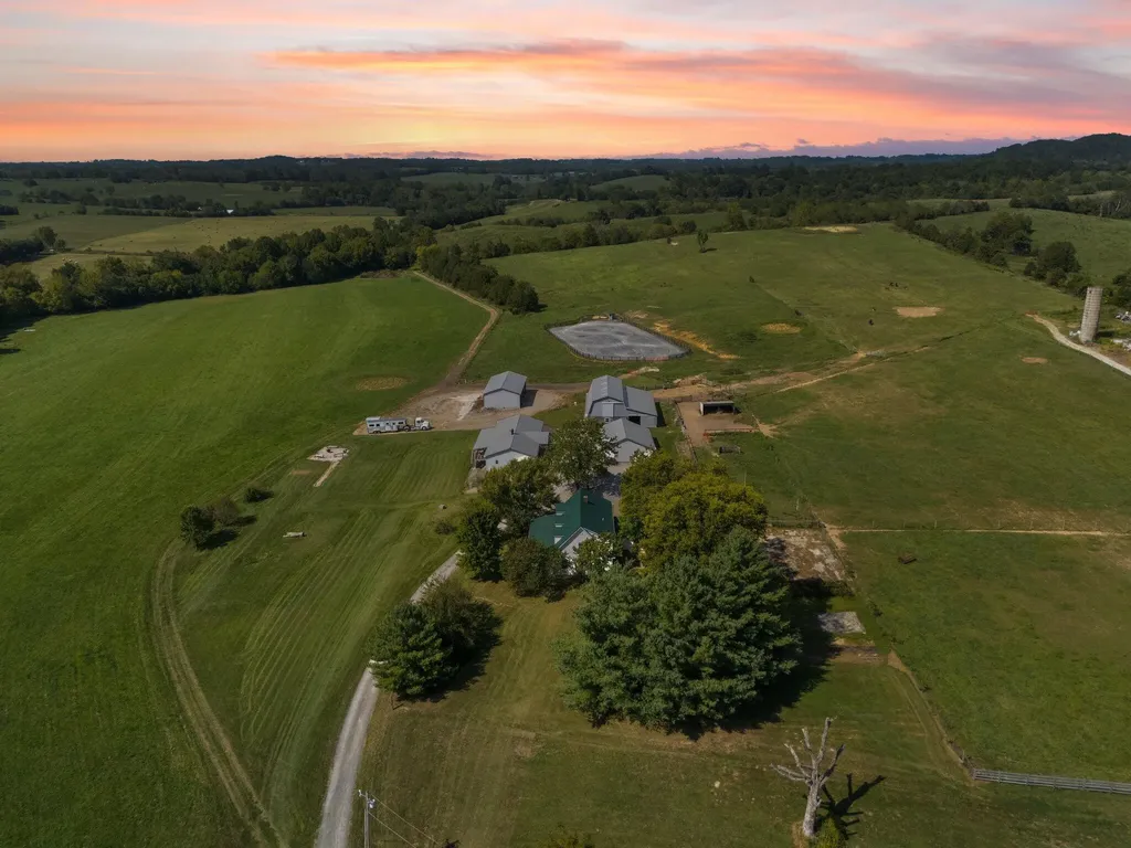 130 & 147 Camp Hurni Way Crab Orchard KY 40419