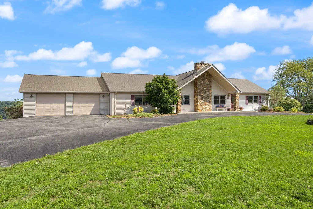 59 Green Hill Way Monticello KY 42633