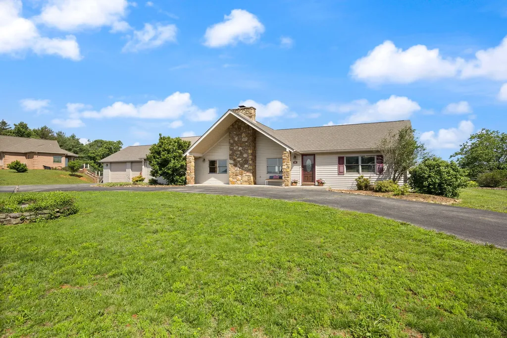 59 Green Hill Way Monticello KY 42633