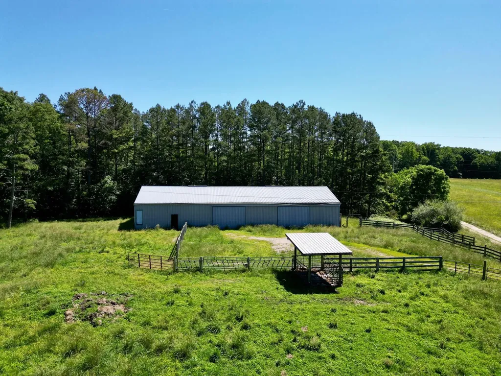 1235 Long Branch-land Beattyville KY 41311