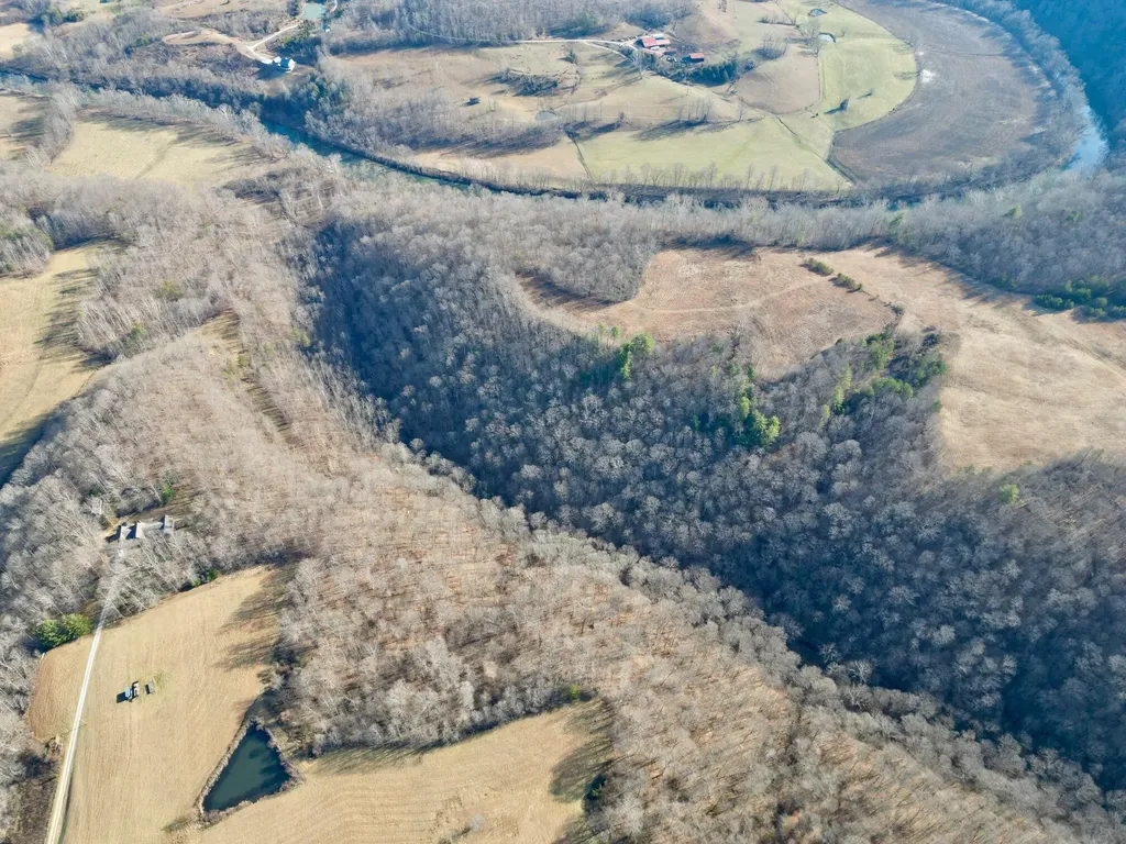 1235 Long Branch-land Beattyville KY 41311