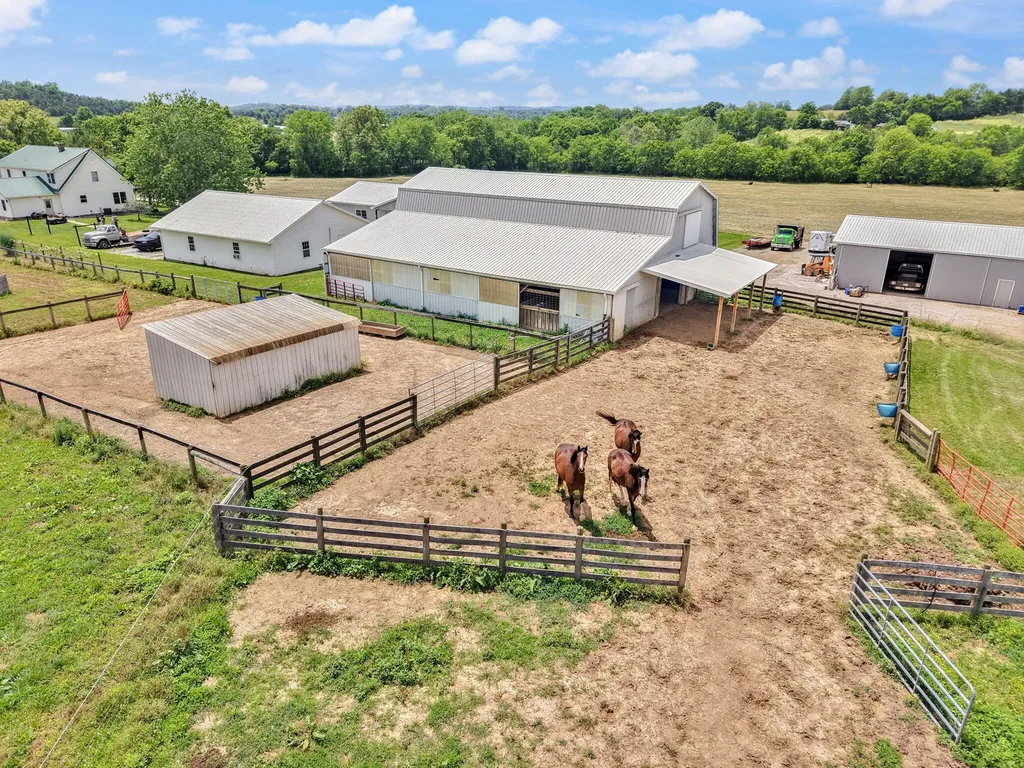 130 & 147 Camp Hurni Way Crab Orchard KY 40419