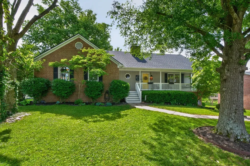 103 Hager Court Wilmore KY 40390