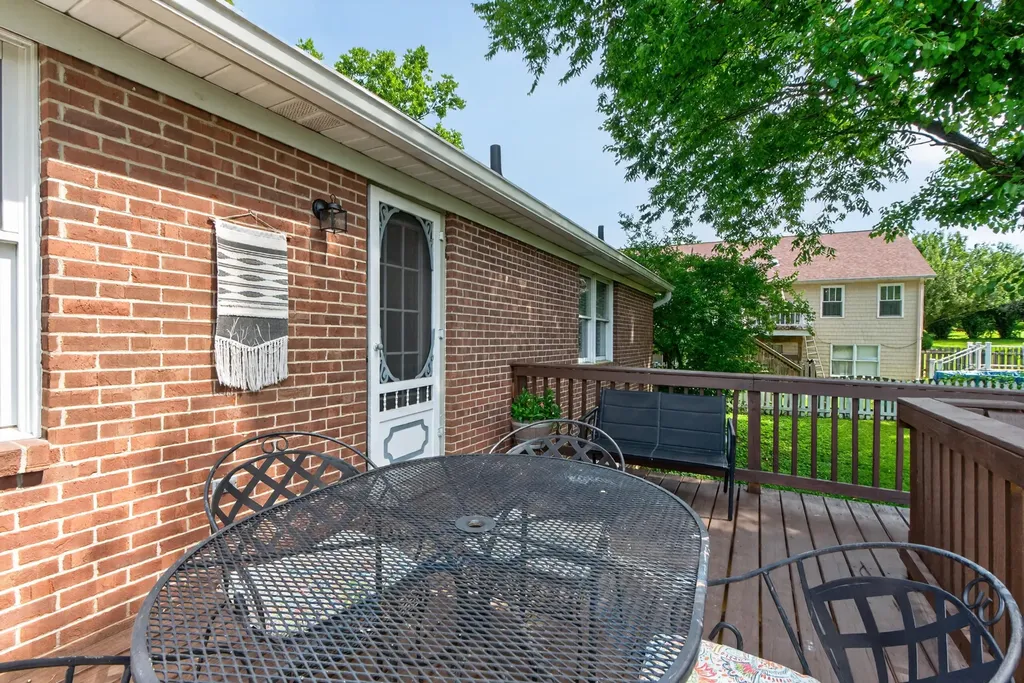 103 Hager Court Wilmore KY 40390