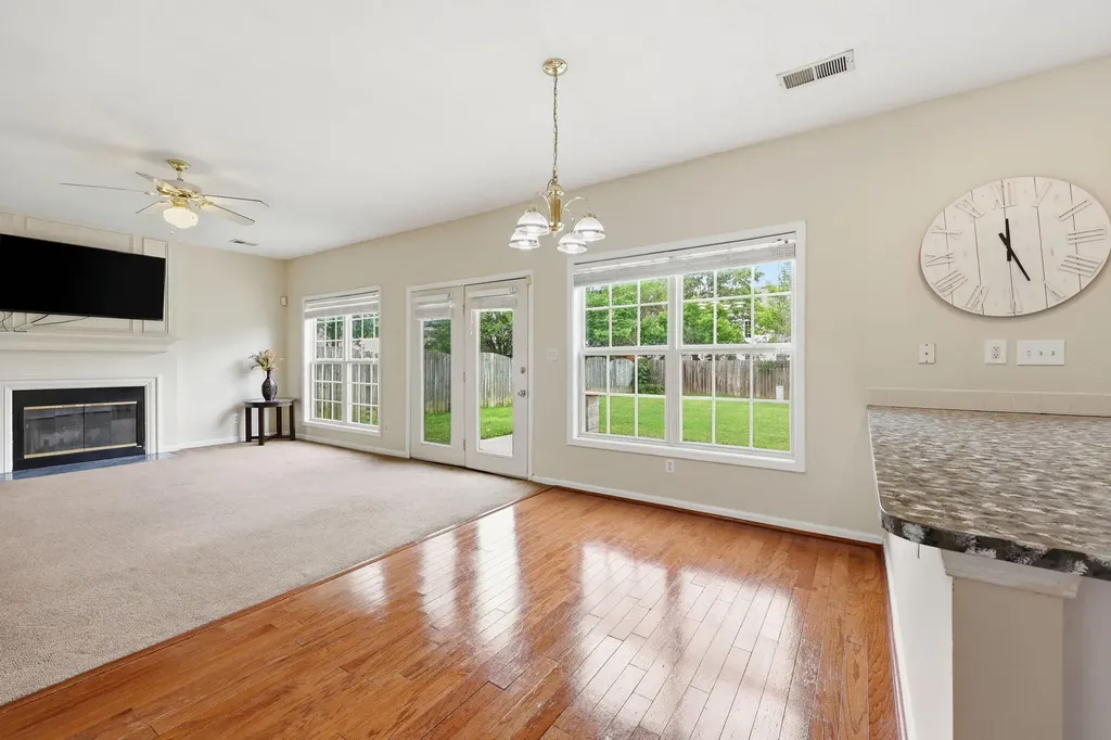 2992 Sandersville Road Lexington KY 40511