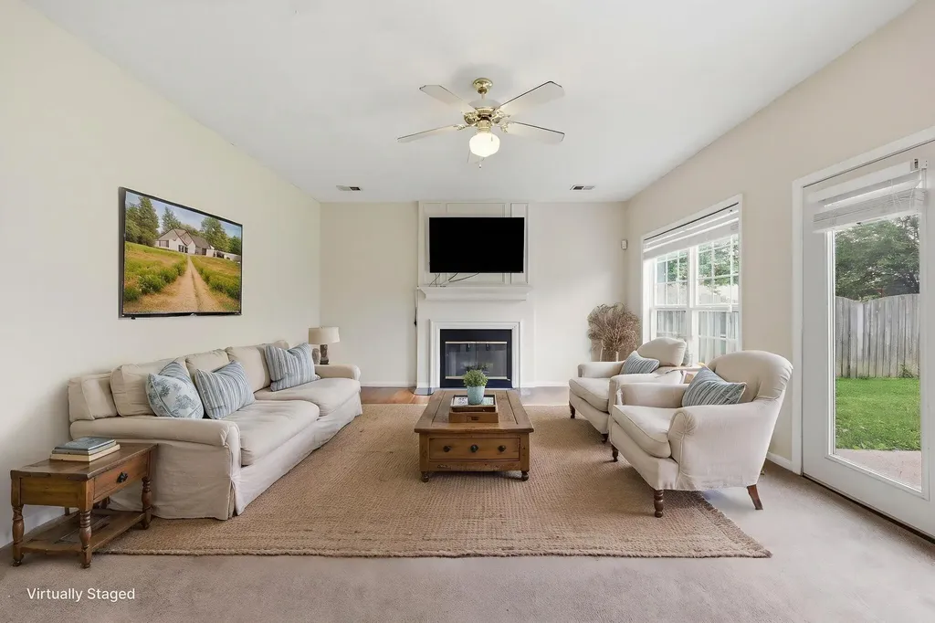 2992 Sandersville Road Lexington KY 40511