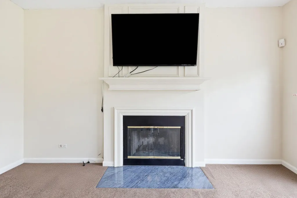 2992 Sandersville Road Lexington KY 40511