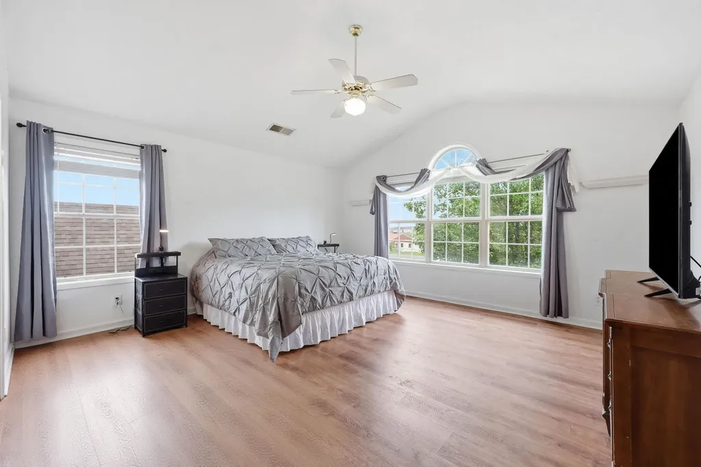 2992 Sandersville Road Lexington KY 40511