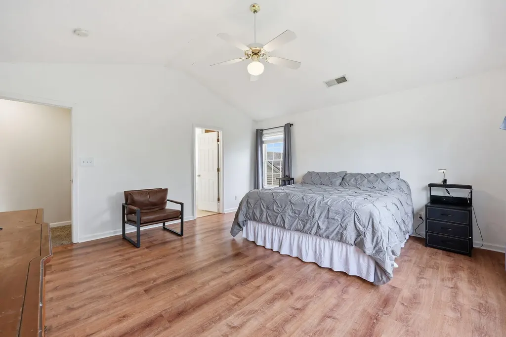 2992 Sandersville Road Lexington KY 40511