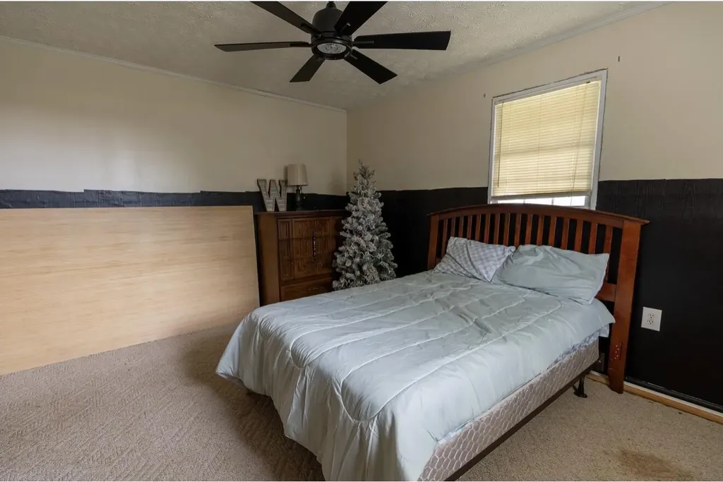 228 Whitaker Road Somerset KY 42503
