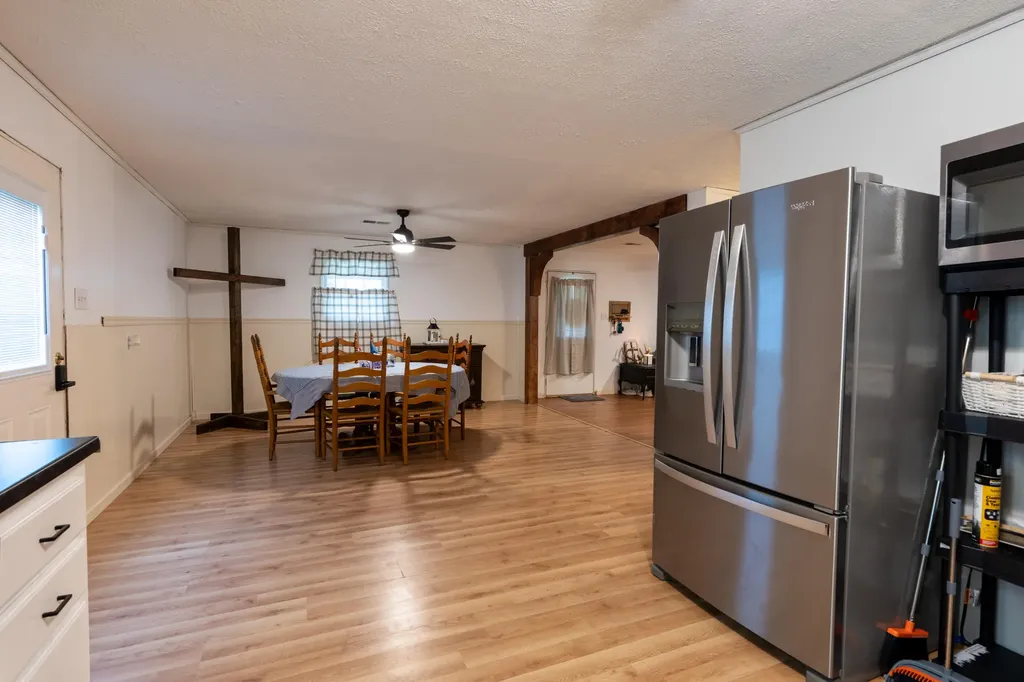 228 Whitaker Road Somerset KY 42503