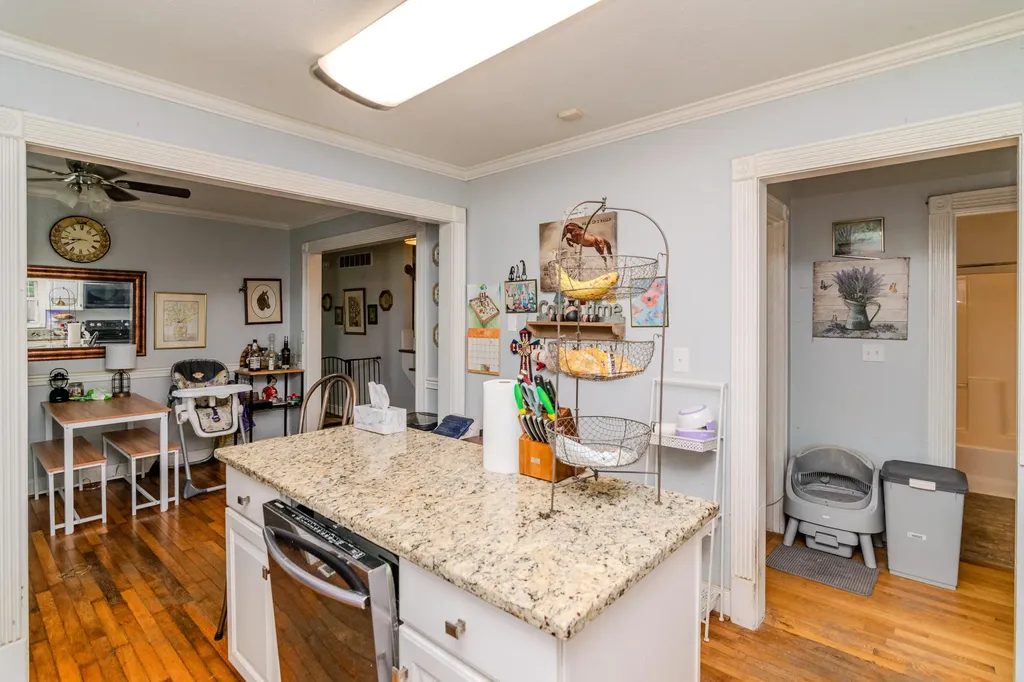 632 Mooreland Avenue Harrodsburg KY 40330