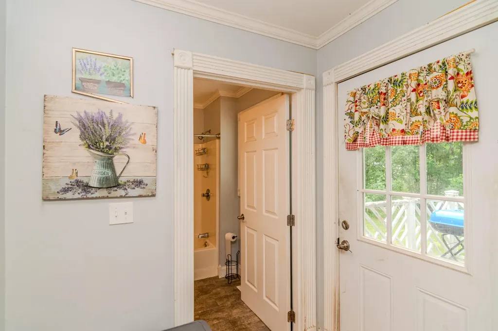 632 Mooreland Avenue Harrodsburg KY 40330