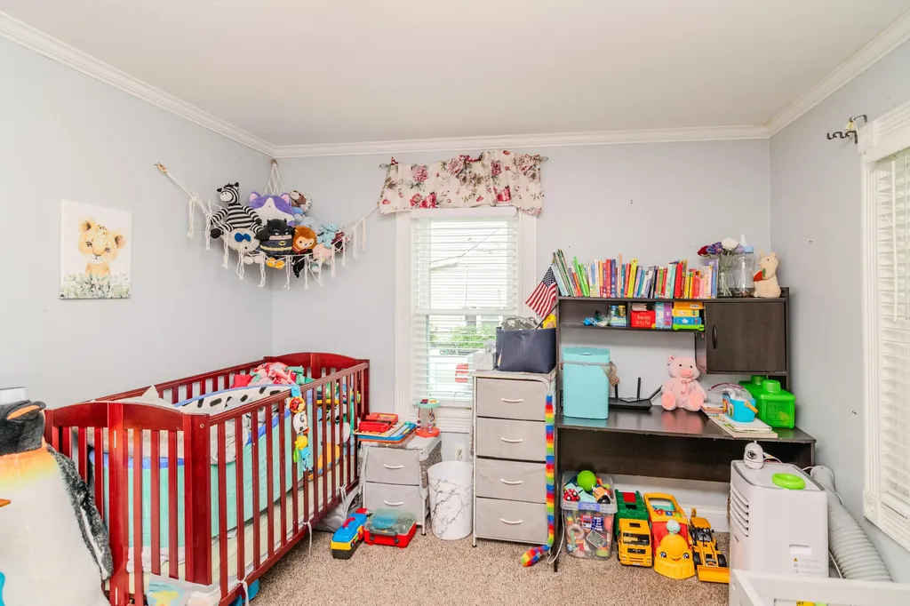632 Mooreland Avenue Harrodsburg KY 40330
