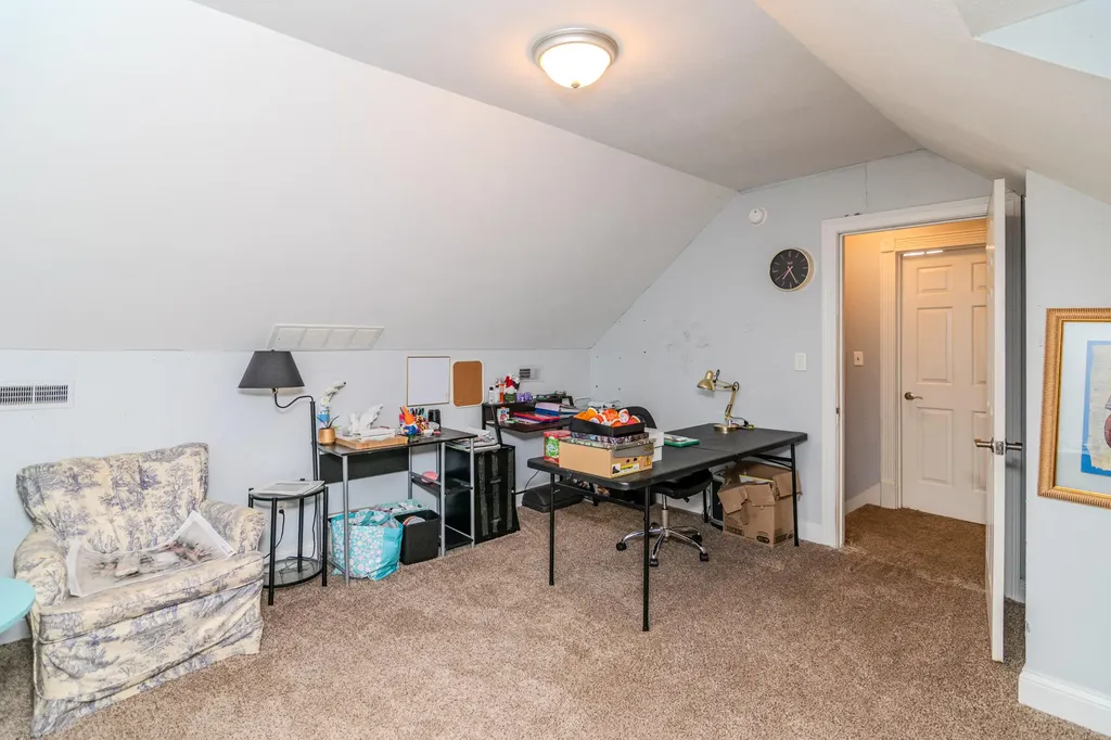 632 Mooreland Avenue Harrodsburg KY 40330