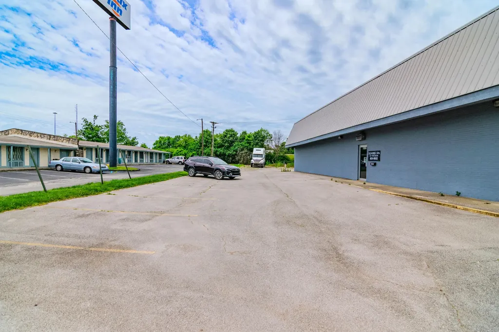 1696 Northgate Drive Richmond KY 40475