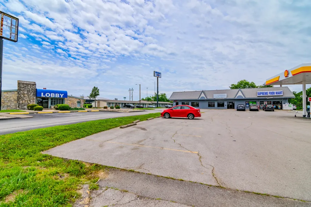 1696 Northgate Drive Richmond KY 40475