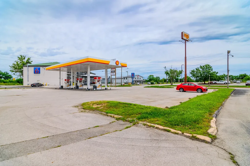 1696 Northgate Drive Richmond KY 40475