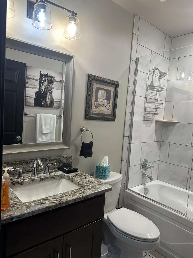 275 S Limestone Lexington KY 40508