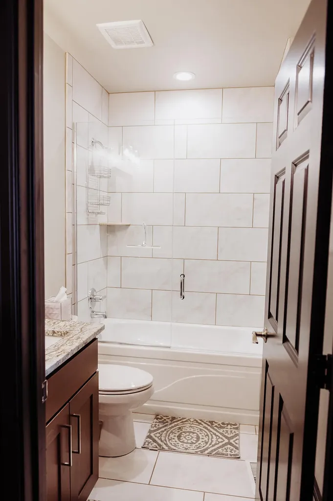 275 S Limestone Lexington KY 40508