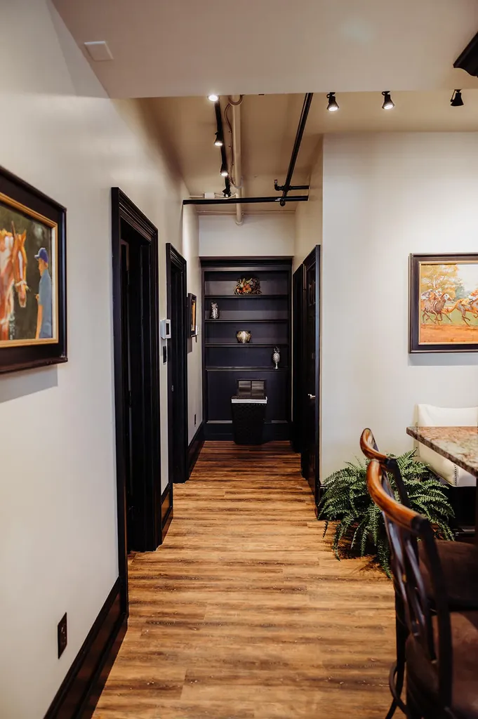275 S Limestone Lexington KY 40508