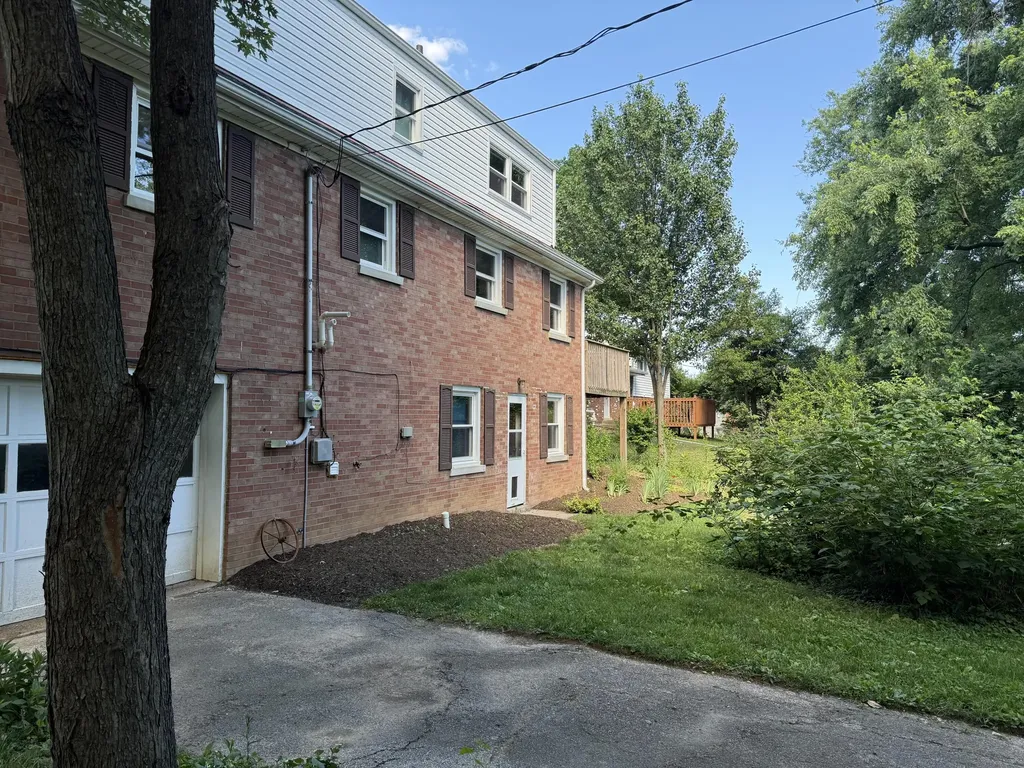 104 Loch Lomond Drive Lexington KY 40517