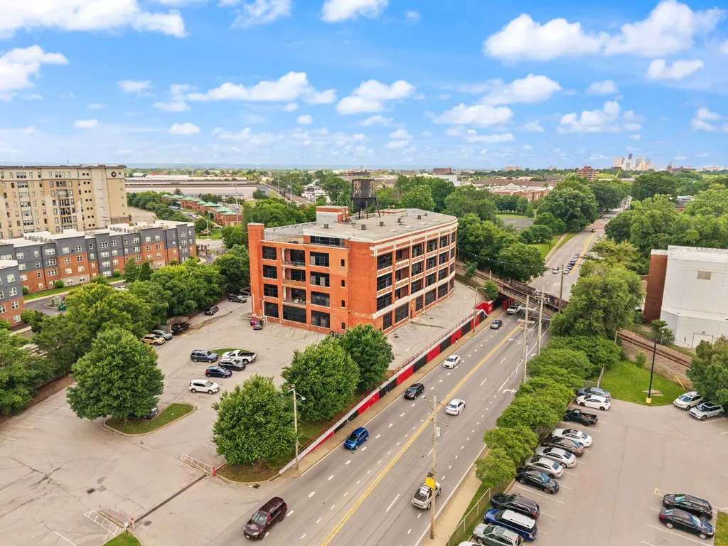 2520 S 3rd Street Louisville KY 40208