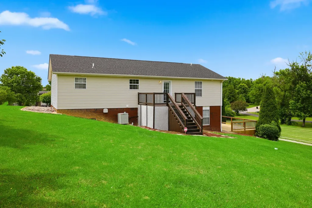 1220 Kenzie Court Berea KY 40403